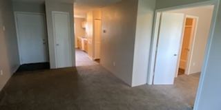 River Walk Apartments Gallery 72