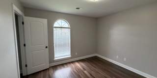 8898 Rasco Hills Cv Gallery 17