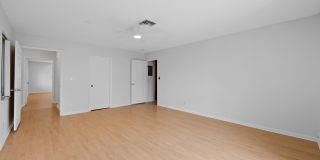 1627 NE 7th Street Gallery 27