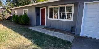 3 BED/2 BATH HOME IN REDDING, CA 3 BED/2 BATH HOME IN REDDING, CA Gallery 1
