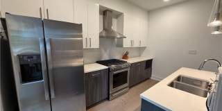 775 Juniper Street NE Gallery 3