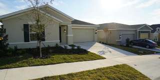 Single Family House Minutes to Davenport Posner Park Shopping Mall Gallery 4