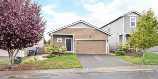 Welcome to Ridgeview Estates – Spacious Home with a Fenced Yard! Gallery 1