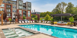 Summit on Quality Hill Gallery 14