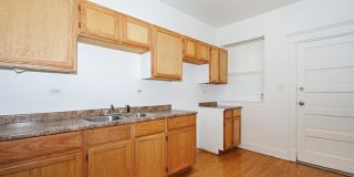 7657 S Morgan Gallery 8