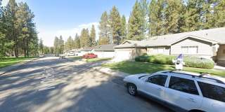 Charming 3 Bed, 3 Bath Duplex near Riverside State Park! Gallery 3
