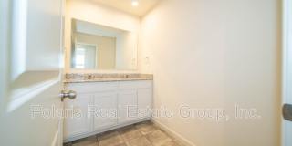 14158 Bay Willow Dr Gallery 39