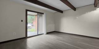 1 Bedroom Townhouse Apartment Gallery 6