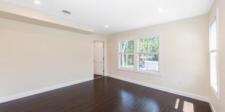 120 Jerome St Gallery 23