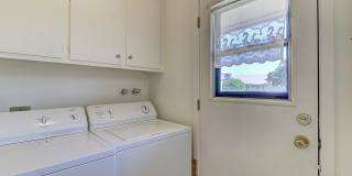 10645 W Saratoga Cir Gallery 8