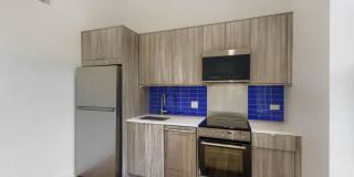 6740 N Sheridan Road, Gallery 7