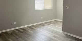 7812 S Troy St Gallery 1