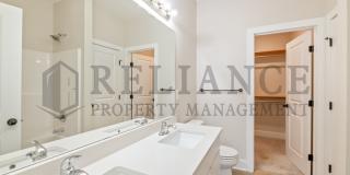 208 W May St Gallery 18