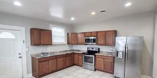 2820 Q Street Gallery 16