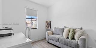 8781 NW 98th Ct Gallery 31