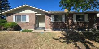 Condo with Garage, Private Patio & Unfinished Basement Gallery 1