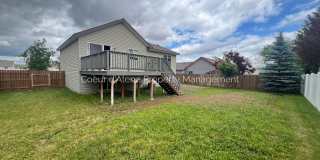 3 bed house w/ family room in The Landings! 3 bed house w/ family room in The Landings! Gallery 16