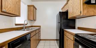 !!50 Percent off your 1st Months Rent!! Spacious 1BD/1BTH Apartment with a Private Balcony in the Heart of Norman! Gallery 15