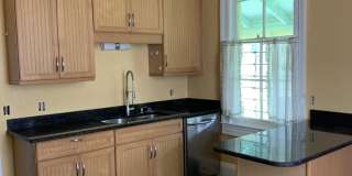 Spacious three bedroom Gallery 6