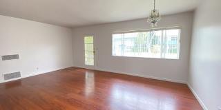 5456 Village Green Gallery 1