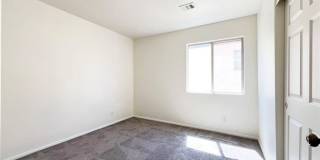 8284 W ROCHELLE Avenue Gallery 20