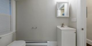 717 East 2nd Gallery 10