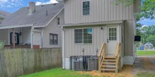 Adorable Fully Updated Charmer! Gallery 31