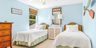 8755 Windy Oaks Court Gallery 26