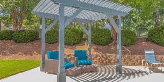 Edgewater Village Apartments Gallery 24