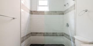 2252 N Lawndale Ave Gallery 15