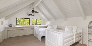 Lavish Oceanfront Estate w/Pool, Spa & AC - Close to Beaches: Maunalua Sunset Gallery 28