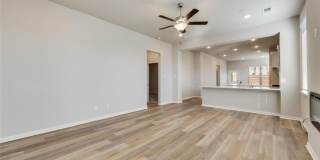 1127 Mesa Street Gallery 2