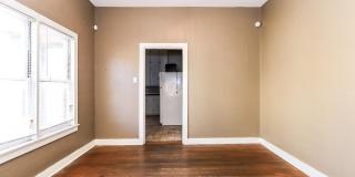 1922 18th Street Gallery 6
