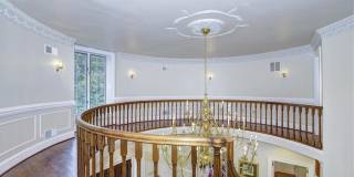 Luxurious living in Potomac! Main House and Guest House included! Gallery 4
