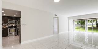 9180 Fontainebleau Blvd Gallery 1