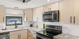 Waterfront Townhome in Punta Gorda Gallery 5