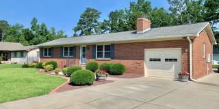 Charming Updated Home, Quiet Street Near Base, Fenced Yard! Gallery 4