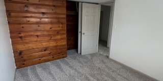 Renovated 5 Bedroom Home-Rare Find Gallery 16