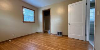 Great 2+ Bedroom Single Family Home off West 7th in St Paul Gallery 7