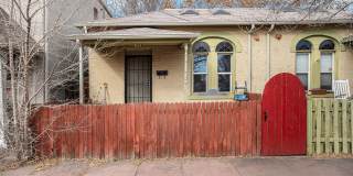 Charming 2-Bedroom Duplex with Large Yard in Curtis Park Gallery 1