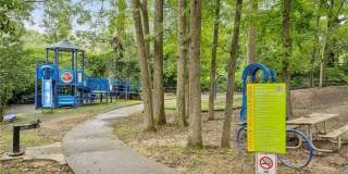 1136 Gilbert Street SE Gallery 25