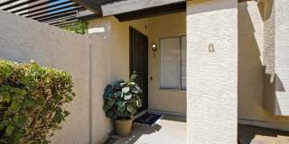 2143 E CENTER Lane Gallery 7