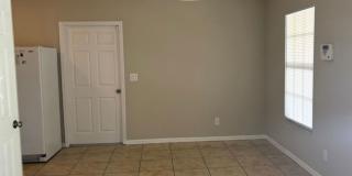 Charming 3-Bedroom, 2-Bath Single-Family Home Available Now! Gallery 8
