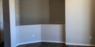 Great 3 Bedroom on Corner Lot - Granville Gallery 3
