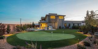Luxury Home located in The Ridges of Summerlin Gallery 41