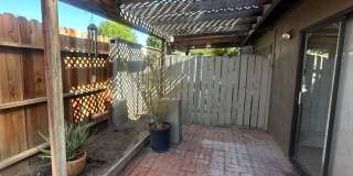 Adorable 2 bedroom 2 bathroom with 1 car garage attached Gallery 34