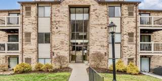 14 Woodland Hills Drive unit: 8 Gallery 1