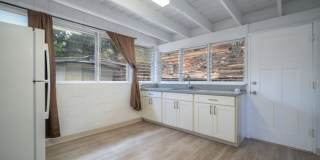 Fully Renovated 1BR/1BA/1PKG in Pearl City. Gallery 13