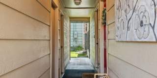 4327 West Grover Street Gallery 4