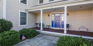 573 Wolcott Avenue Gallery 3